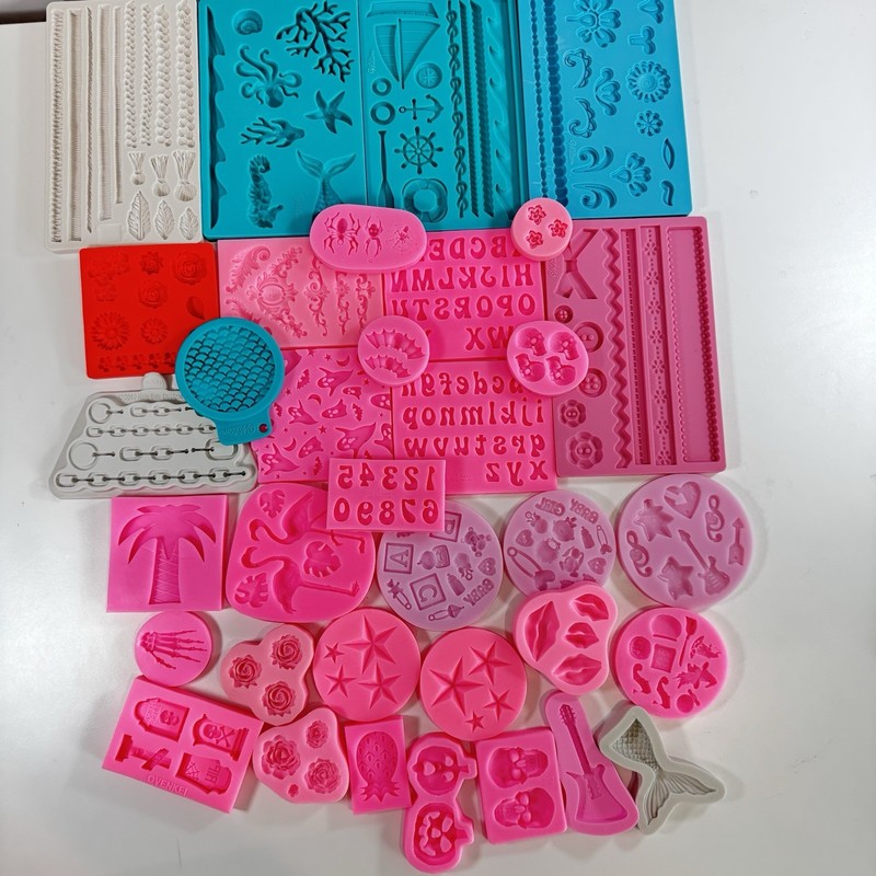 Fondant Gum paste Molds Cake Decorating Sugar Craft Wilton & Unbranded 35 Molds