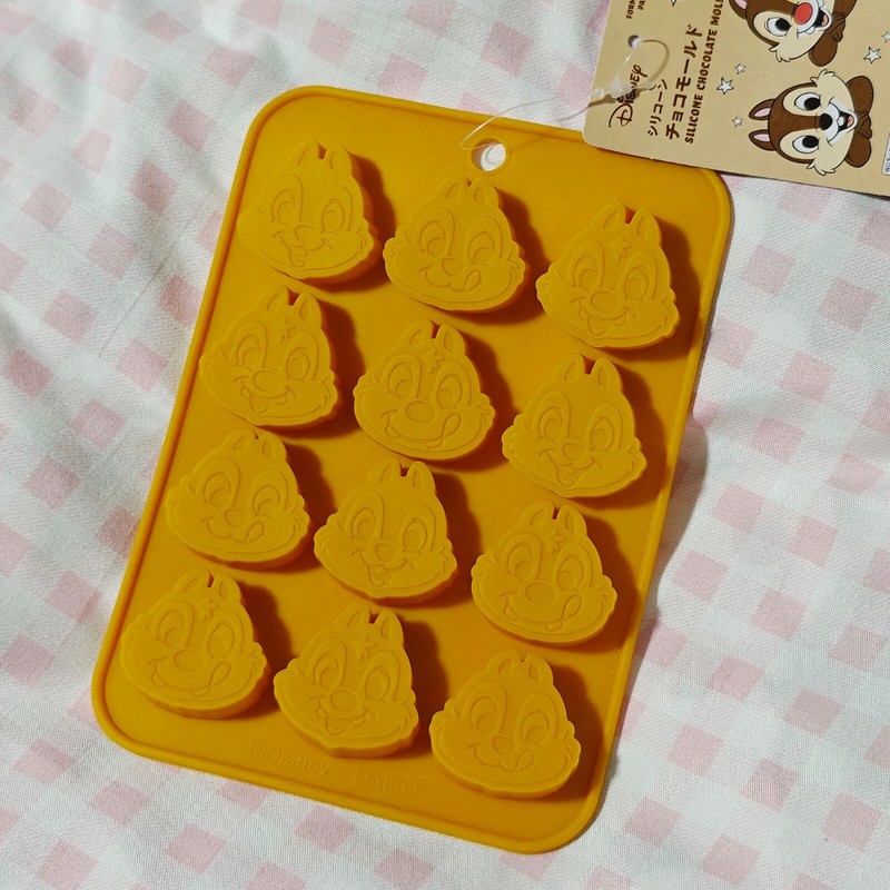 New Daiso x Disney Chip ‘n Dale Small Silicone Chocolate / Ice Mold