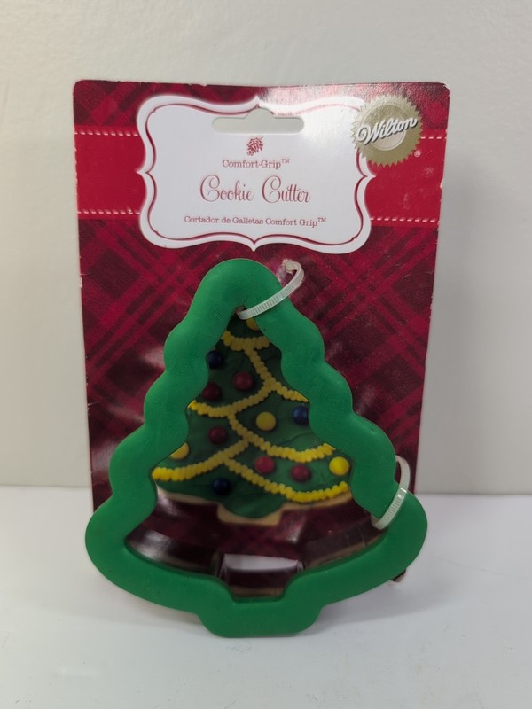 Wilton Christmas Tree Cookie Cutter Comfort Grip Stainless Steel Holiday Cookies