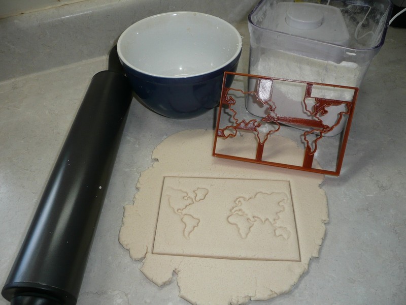 WORLD MAP TRAVEL THEME CONTINENTS DETAILED COOKIE CUTTER MADE IN USA PR5077 gallery