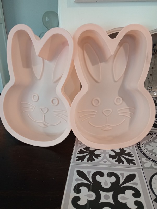 2 Cute Rabbit Shaped Silicone Molds Chocolate Mold DIY Cake Decorating Tool