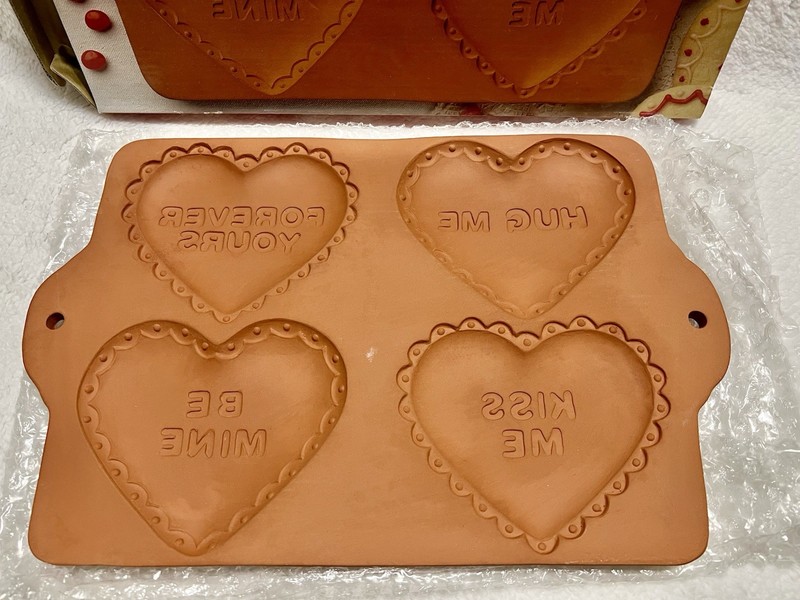 1995 Boston Warehouse Terra Cotta Valentine Cookie Shapers Mold Vintage gallery