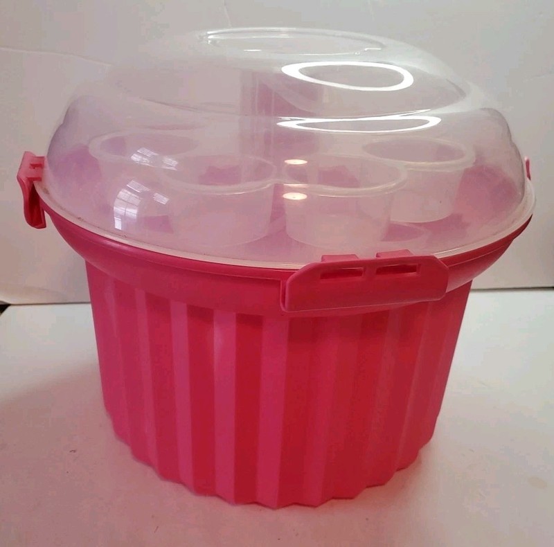 Fox Run Pink Cupcake Shaped Holder/Carrier/Storage Holds 24 Cupcakes