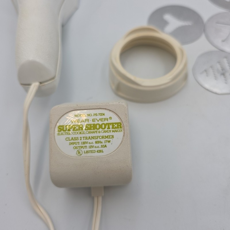 Vintage WEAR-EVER Super Shooter 70001 Electric Cookie Incomplete No Screw Works gallery