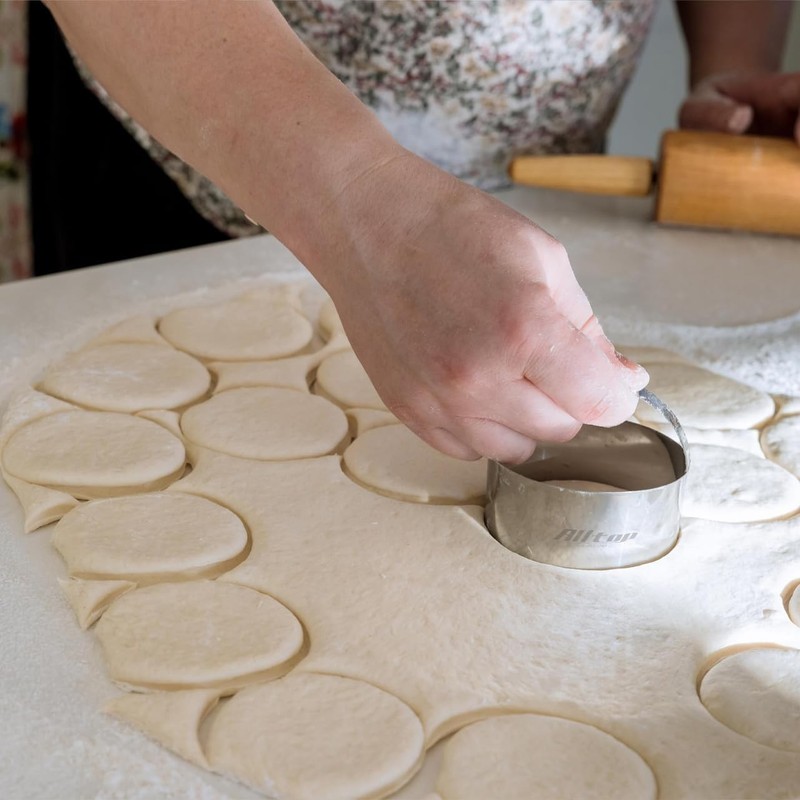 Round Biscuit Cutters with Handle, Stainless Steel Baking Essential Tool for ... gallery