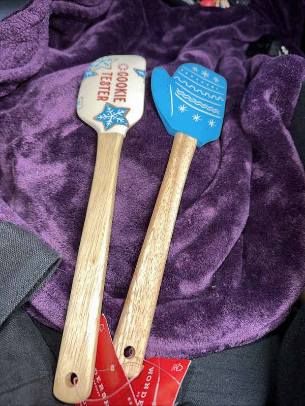 wondershop Target Holiday 2024 Cookie Spatulas 2 In The Lot