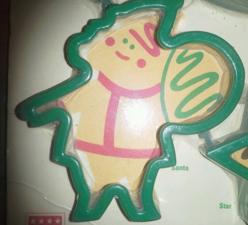 Hutzler 6pc Yule Cheer Cookie Cutters Set gallery