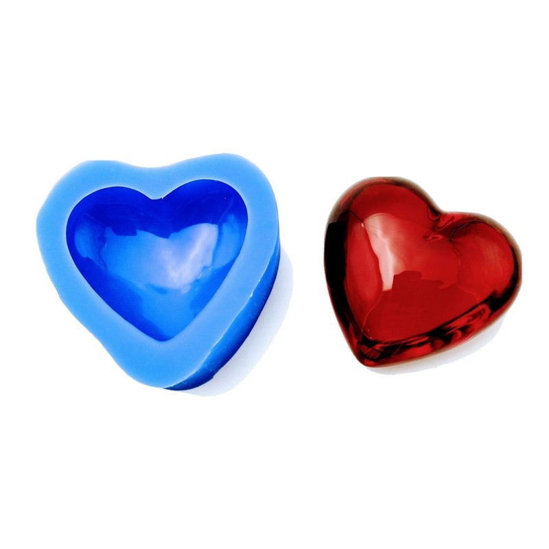 2.8 in 3D Heart Soft Silicone Mold, Glossy finish. Sugarcraft Cup Cake Chocolate