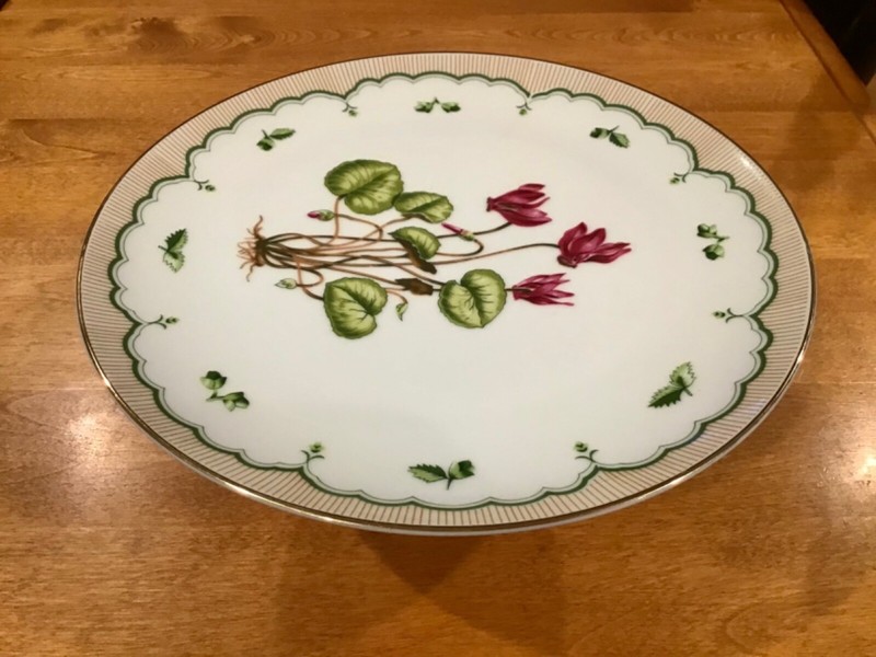 AUTHENTIC VTG GEORGES BRIARD PORCELAIN VICTORIAN GARDEN FOOTED CAKE COOKIE STAND gallery