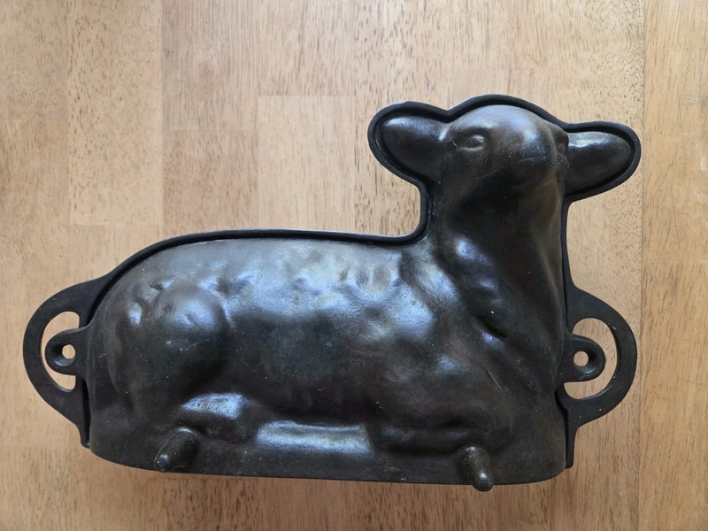 Cast Iron Lamb Cake Mold