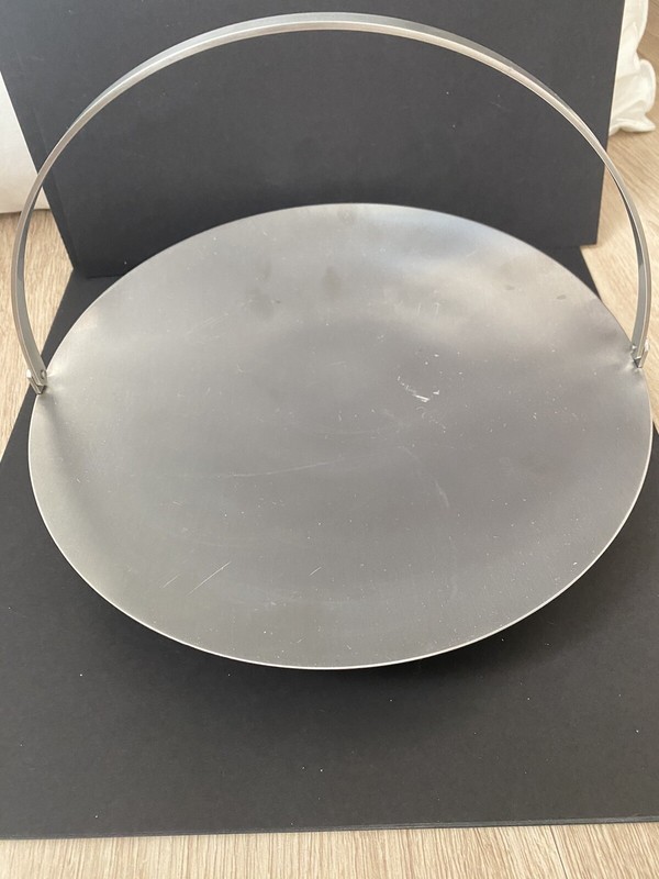 Robert Welch Mid-century Stainless Steel Cake stand w/handle gallery