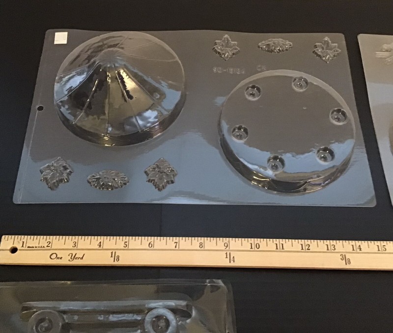 Vintage Plastic Candy Molds Lot Of 7, Carnival, Skateboard, Merry Go Round gallery