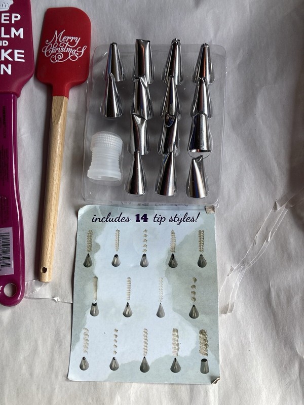 13 Piece Baking Bundle. It’s All New Except Pastry Wheel Missing Piece. gallery