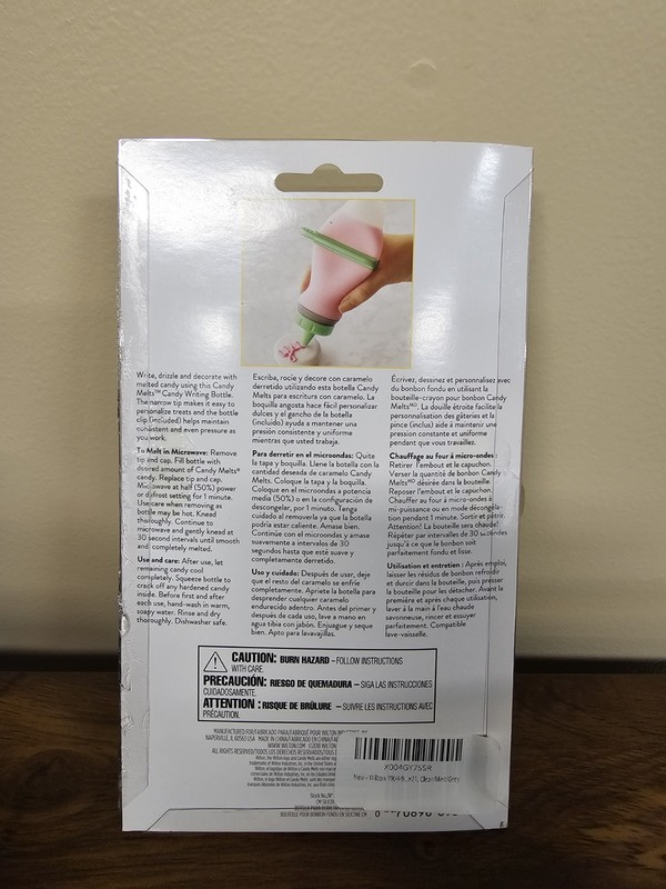 Wilton Writing Bottle, Candy Melts, 4.0 FL OZ, Microwavable, Squeeze Bottle gallery