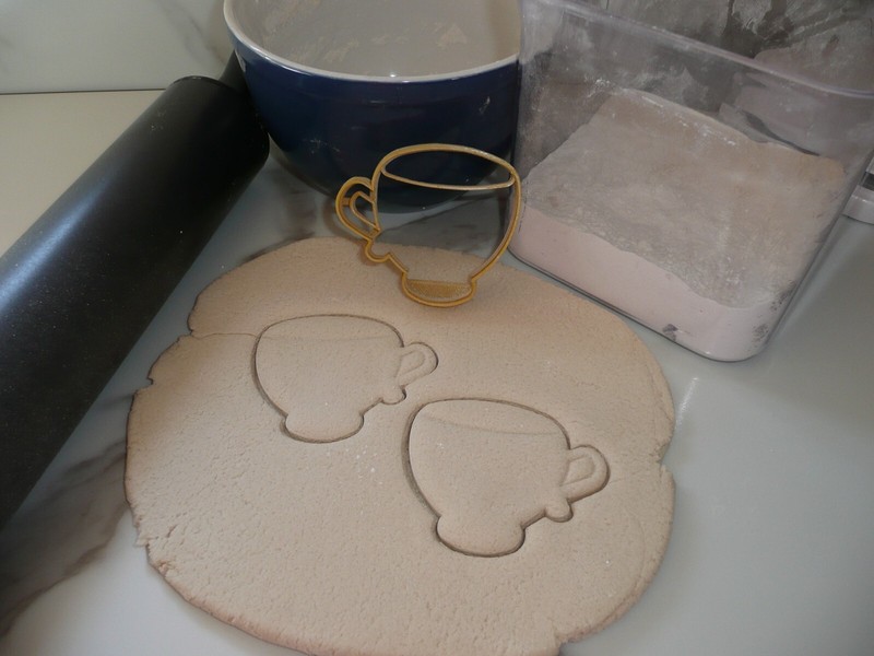 TEACUP TEA CUP DETAILED COOKIE CUTTER USA PR5200 gallery
