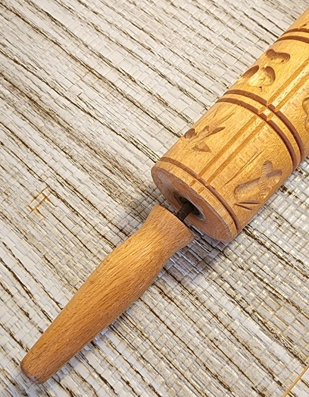 Vintage Embossed Wood Rolling Pin Various Birds and Flowers 16 Designs Patterns gallery