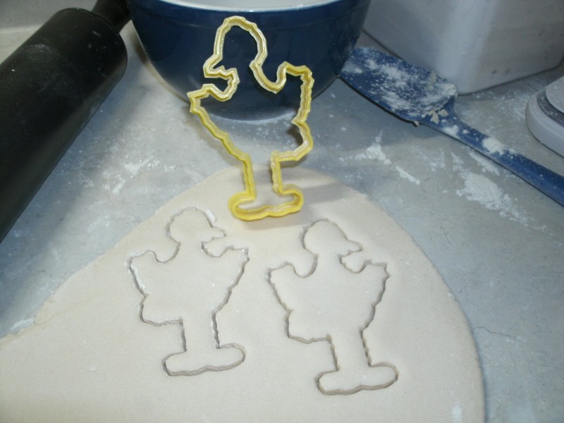 SESAME STREET ELMO COOKIE MONSTER BIG BIRD CHARACTERS COOKIE CUTTER USA PR1005 gallery