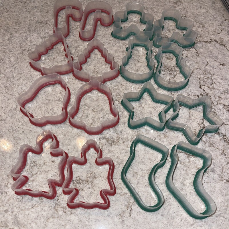 Vintage Cookie Biscuit Cutters Lot Of 16 Holidays Christmas Plastic gallery