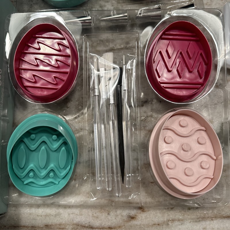 26 Piece Set Williams Sonoma Easter Egg Cookie Cutter Decorating Kit NEW gallery