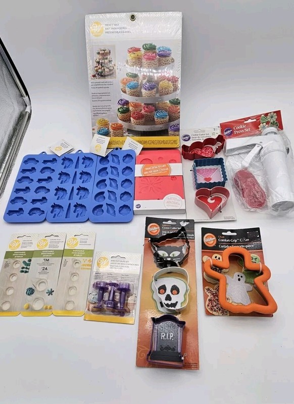 Wilton Baking Lot: Silicone Molds, Cookie Cutters, Display, 10 Icing Tips & More