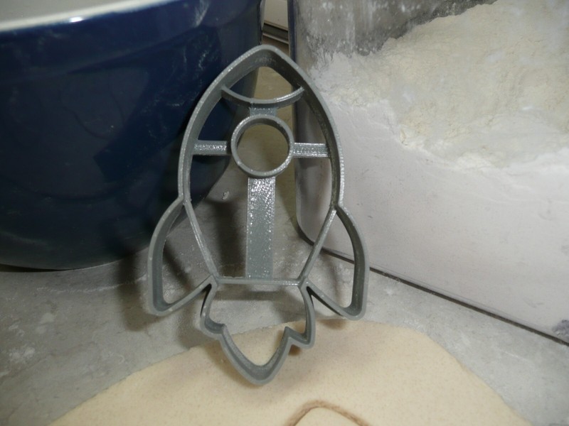 ROCKET LAUNCH SPACE SHIP DETAILED COOKIE CUTTER MADE IN USA PR5069 gallery