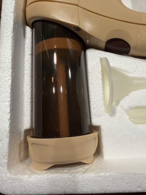 Vintage WearEver Super Shooter Electric Cookie Press Set Model 70123, 12 Discs gallery