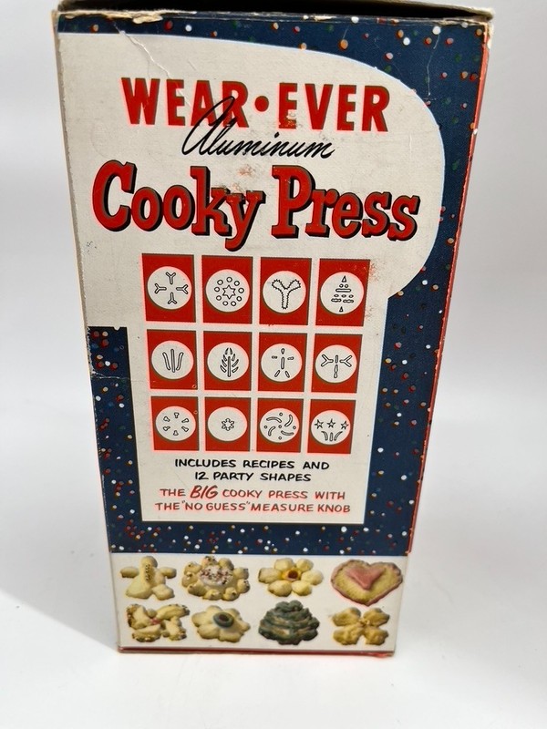 Vintage WearEver Aluminum Cooky (Cookie) Press incl 12 Shapes & recipe cards gallery