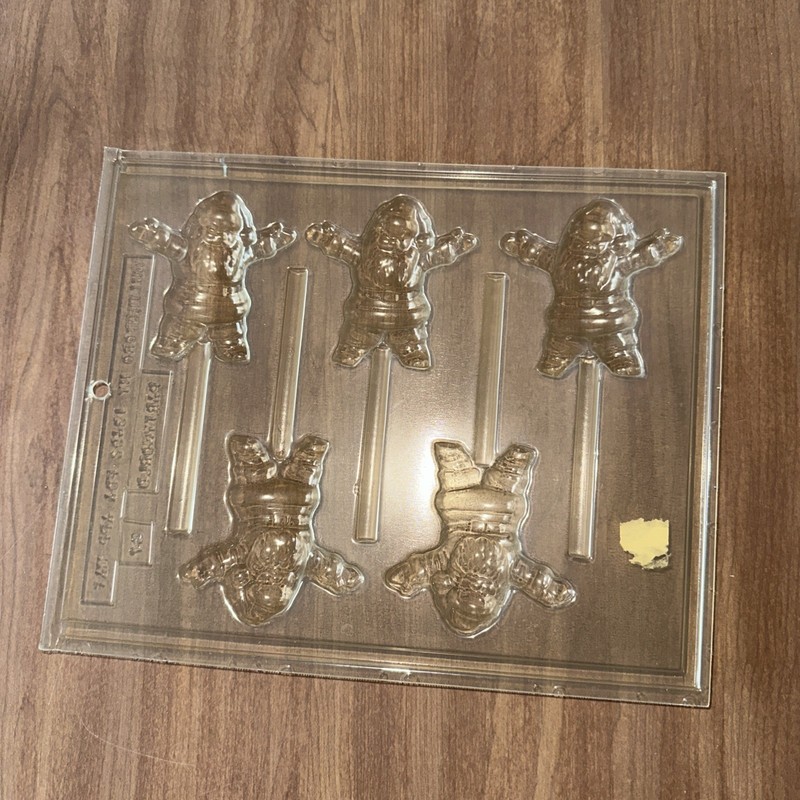 Lot of 6 Plastic Candy Molds - Christmas Themed - Assorted - Used gallery