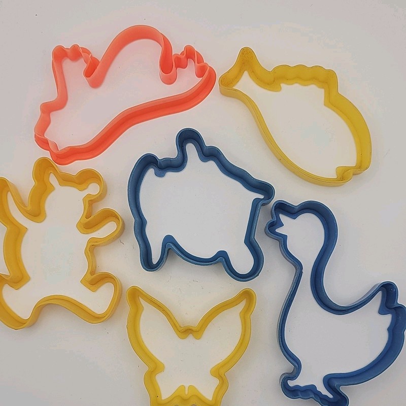 Six Vintage Cookie Cutters- Including a cute duck!! gallery