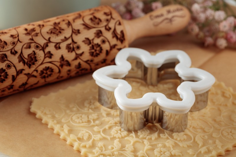 Embossed rolling pin Engraved rolling pin Embossed dough roller Carved Mold gallery