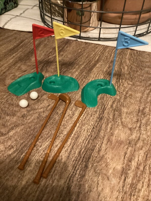Vintage Wilton Golf Cake Topper