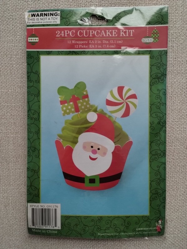 Holiday Christmas Combo Cupcakes Wraps & Toppers Santa New