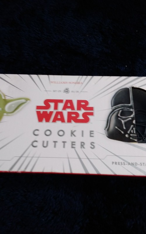 WILLIAMS SONOMA Star Wars Cookie Cutters Yoda Darth Vader Boba Fett Stormtrooper gallery