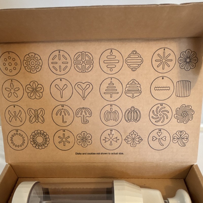 Pampered Chef Cookie Press Set 16 Disks Model 1525 Plastic White Clear Handle gallery