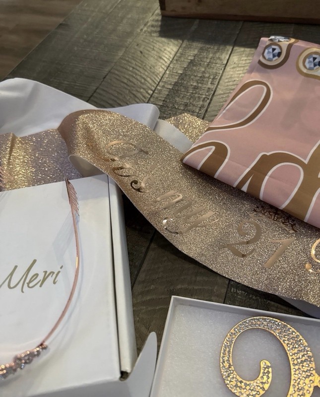 21st Birthday Party Bundle 5 items gallery