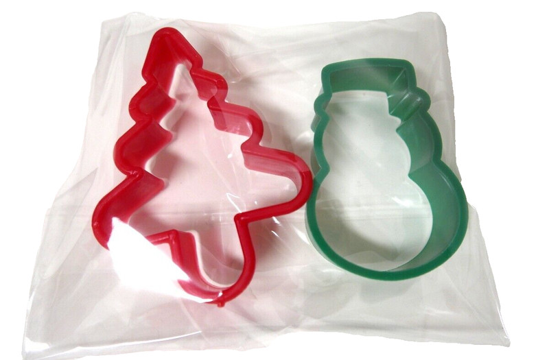 Adorable Christmas Tree 4″ & Snowman 3″ Cookie or Biscuit Cutters Plastic
