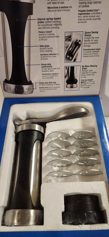 Wilton Cookie Pro Ultra Cookie Press gallery