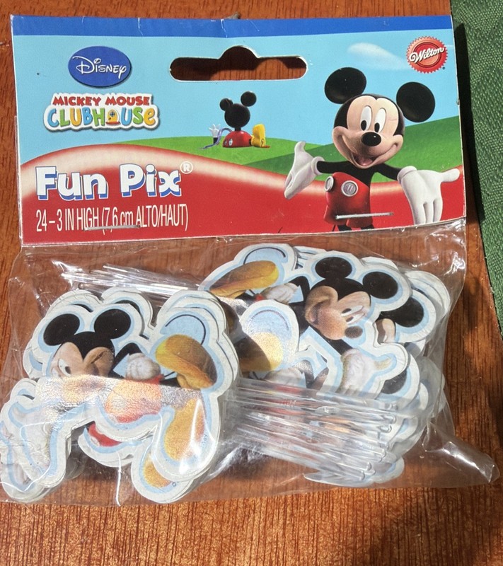 Wilrton Mickey (Mickey Mouse Clubhouse) 24 Fun Pix For Cupcakes NEW