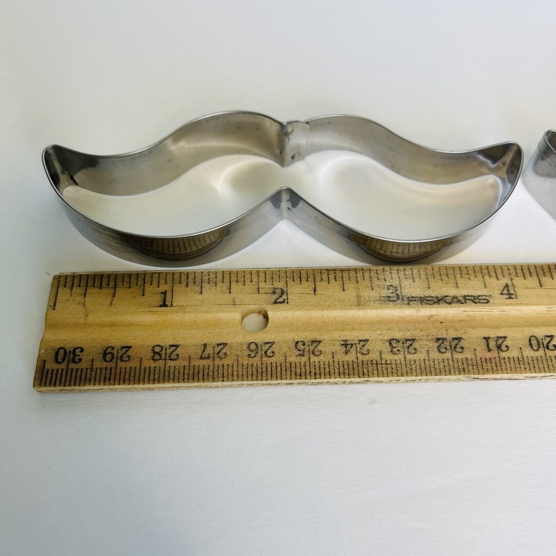 3 Pcs Set/ Mustache Cookie Cutters, Fondant, Pastry, Biscuit, Cake Decorating gallery