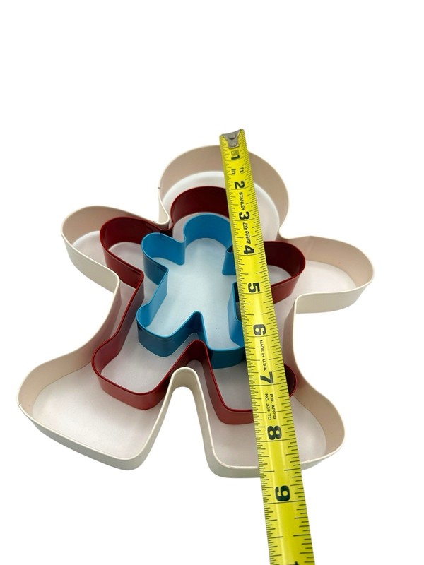Nesting Large Big Gingerbread Men Cookie Cutters 8.5” Set of 3 gallery