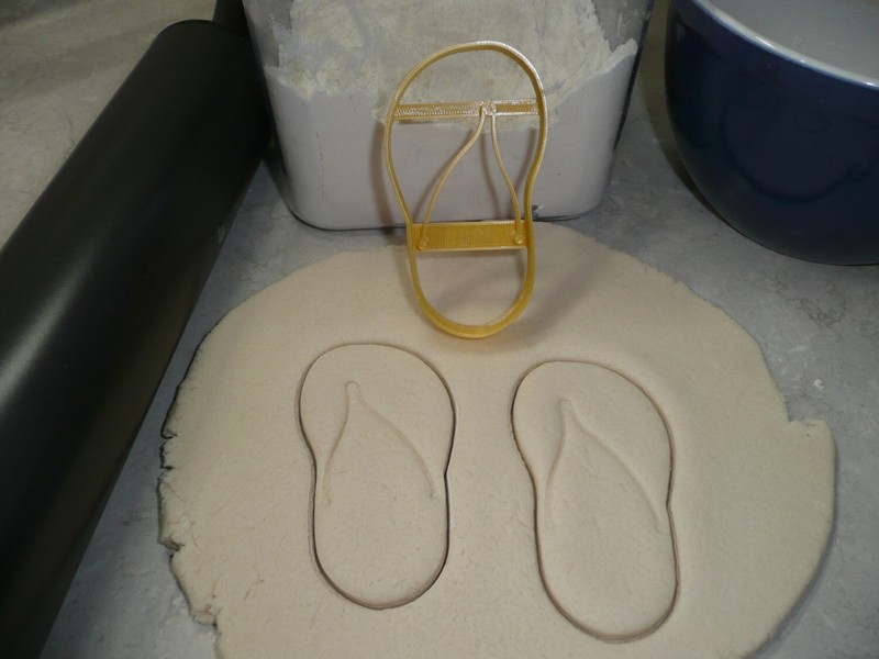 FLIPFLOP FLIP FLOP SANDAL SUMMER SHOE RIGHT FOOT DETAILED COOKIE CUTTER PR4965 gallery