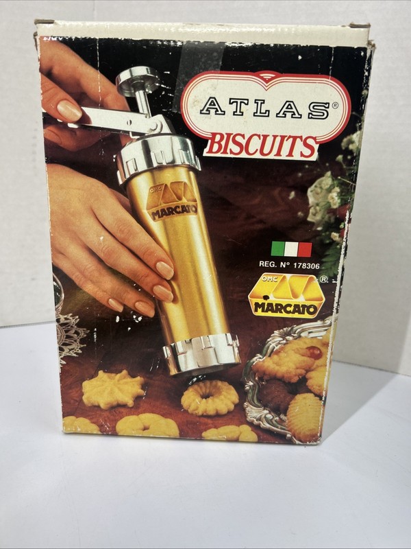 Marcato Atlas Biscuits Maker Cookie Press from Italy, 20 Discs and 4 Tips gallery