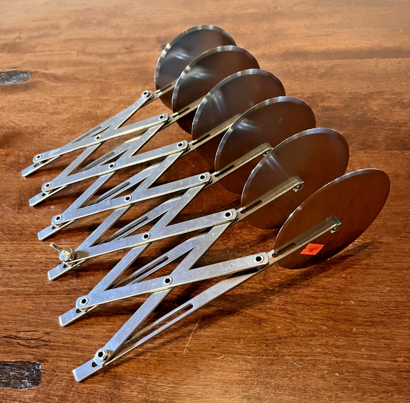 Ateco 6 Wheel Stainless Steel Cutter, 4 Inch Wheels gallery