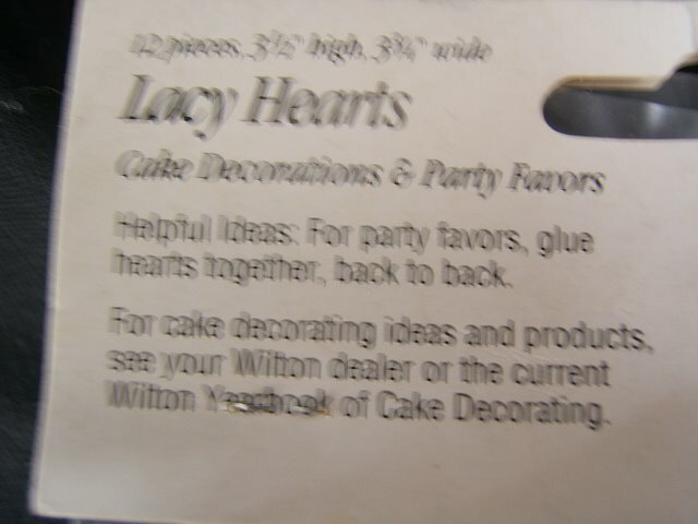 Lot of 2 Wilton Lacy Hearts 12 Plastic Cake Decorations NIB gallery