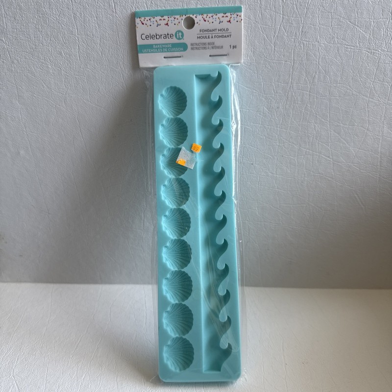 Wave & Shell Pattern Silicone Fondant or Clay Mold – Celebrate It 8 x 2″