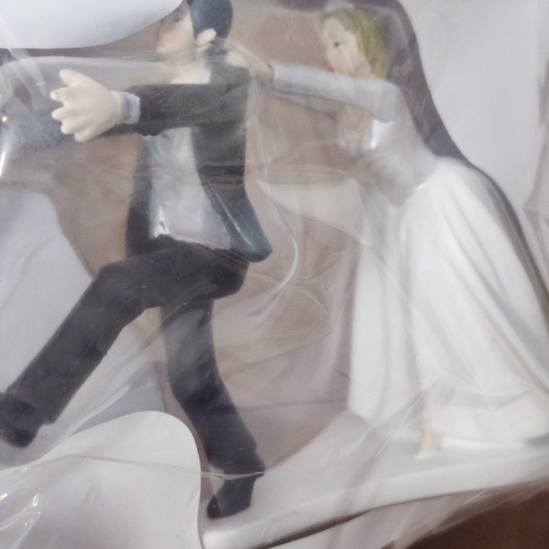 Bride & Groom Cake Topper Save The Date Jo-ann Runaway Groom gallery