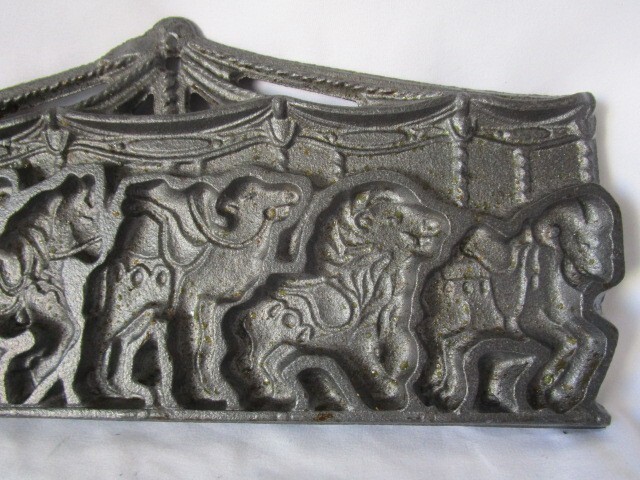 John Wright - Cast Iron - Carousel Circus Animals - Double Sided - Cookie Mold gallery