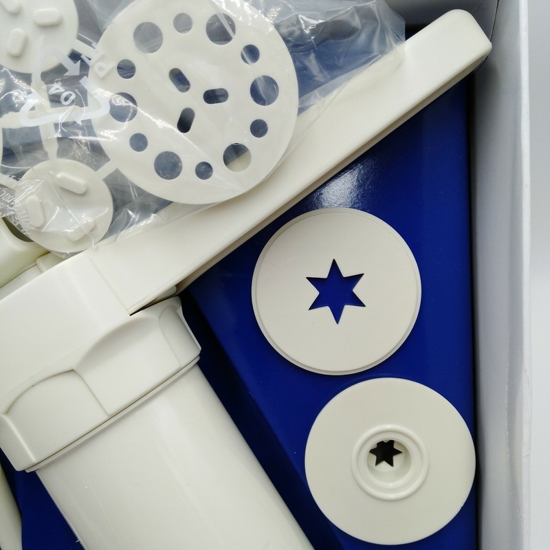 Cookie Press and Food Decorator by Hutzler Easy Action 2005 gallery