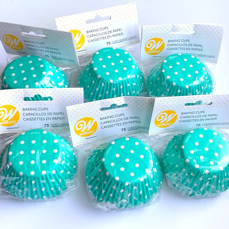 Lot of (6) Packages NIB Wilton Cupcake Liners; Paper; 75/package gallery
