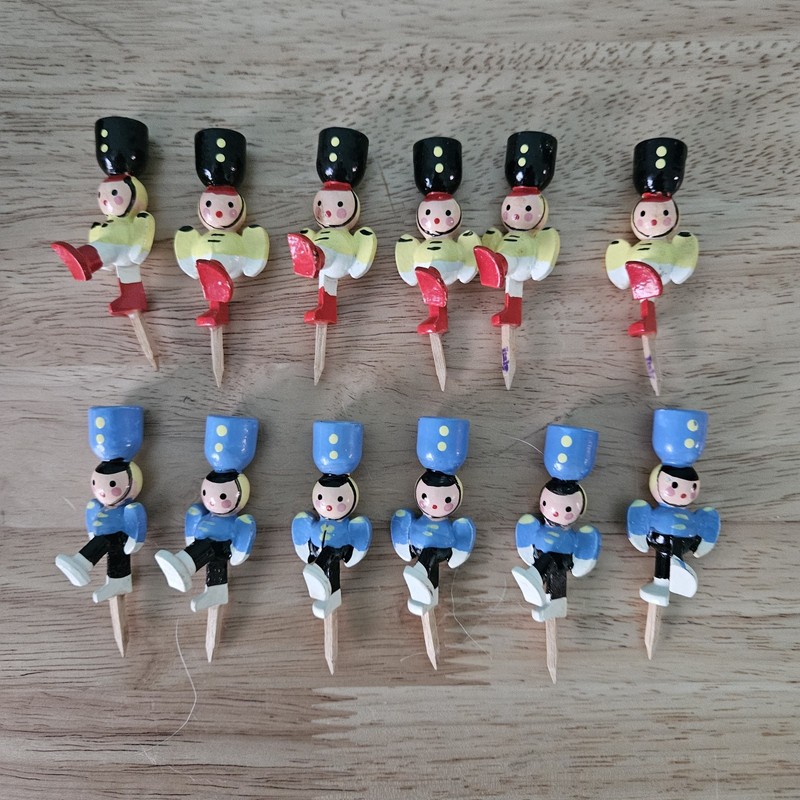 12 Vintage Wooden Cake Toppers W/ Candle Holder Band Members Made In Italy